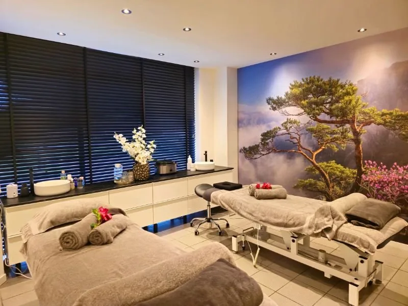 Massagekamer Gold and Glow