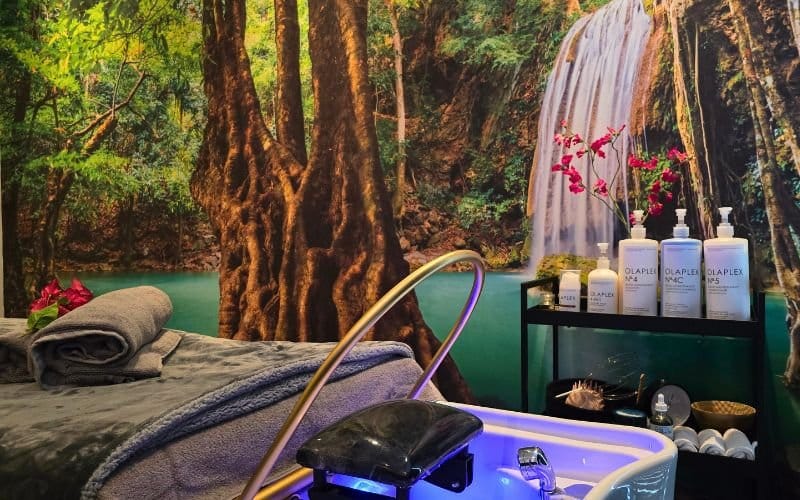 luxe massagesalon Almere Buiten 8 Gold and Glow salon impressie