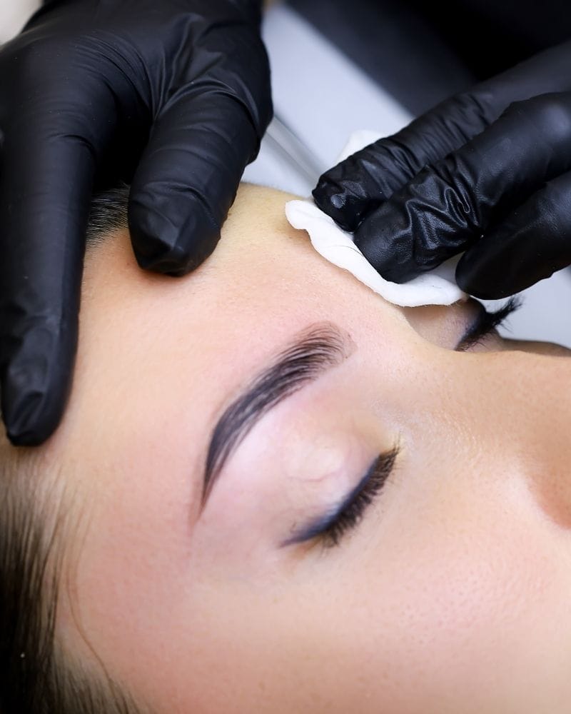 Henna Brows Almere Gold and Glow