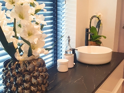 luxe massagesalon in Almere Buiten 11 Gold and Glow salon impressie