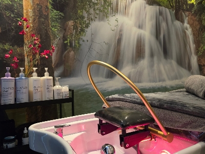 luxe massagesalon in Almere Buiten 8 Gold and Glow salon impressie